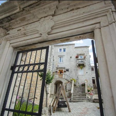 Studios Kadena Trogir - 18Th Century Stone House Eksteriør billede