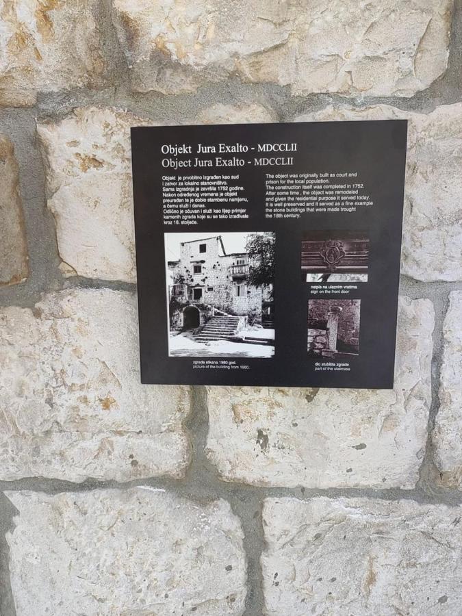 Studios Kadena Trogir - 18Th Century Stone House Eksteriør billede